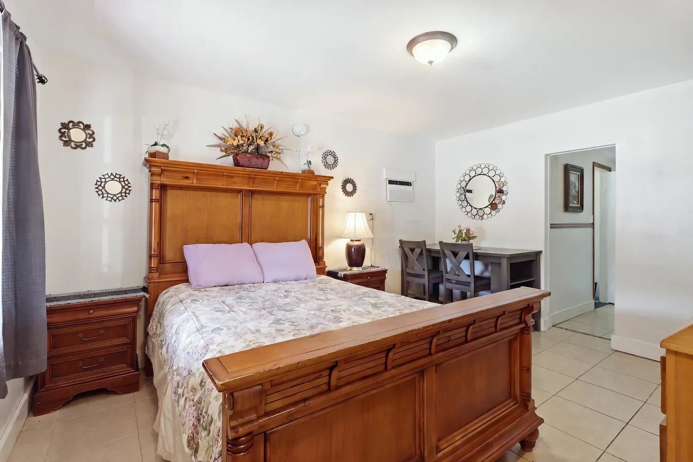 Kitchenette suite interior